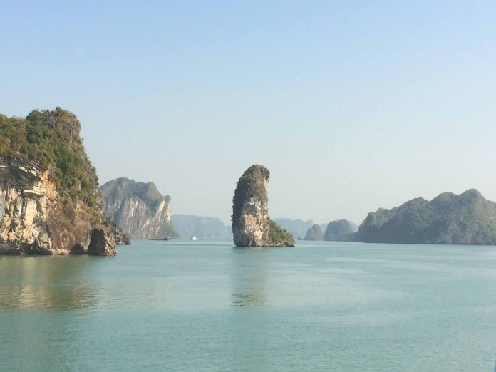 halong bay tour